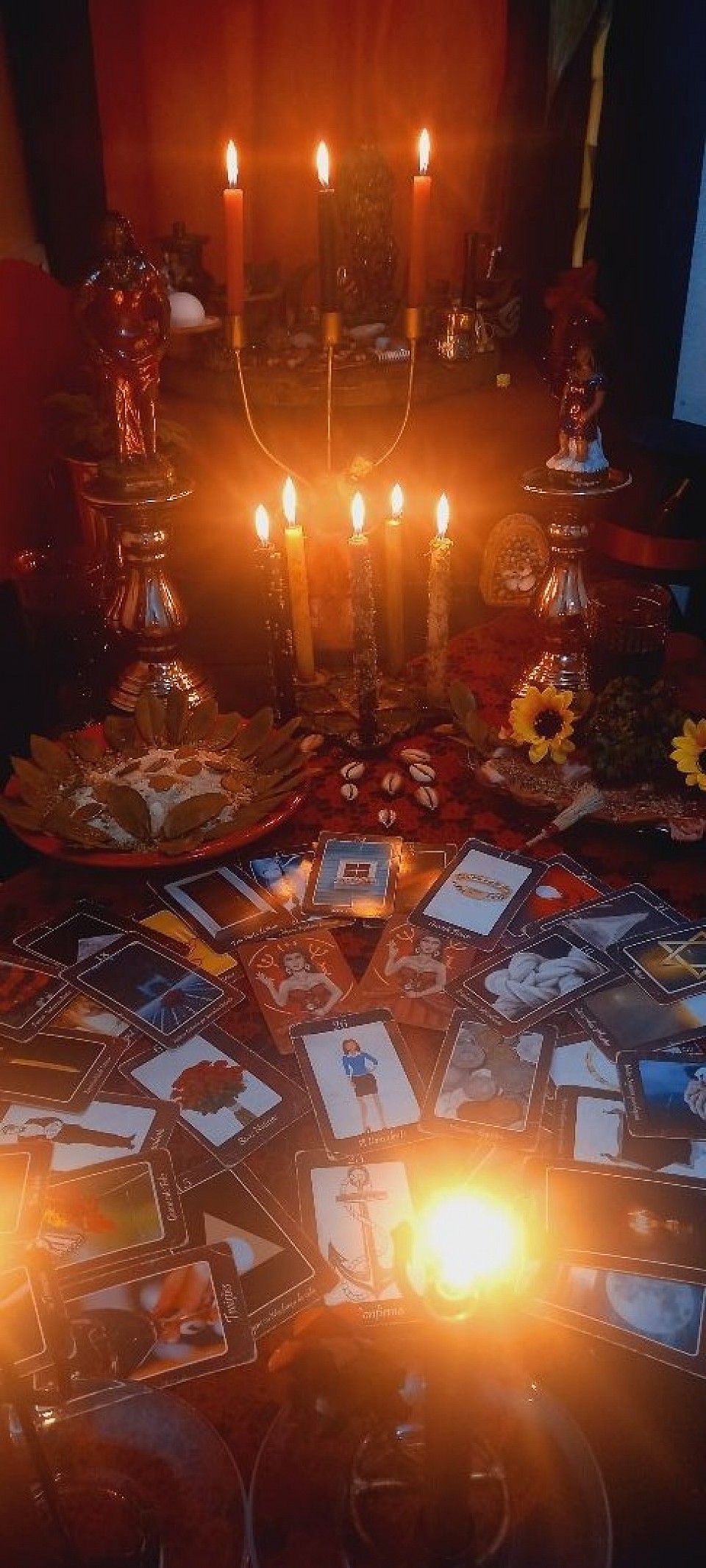 TAROT